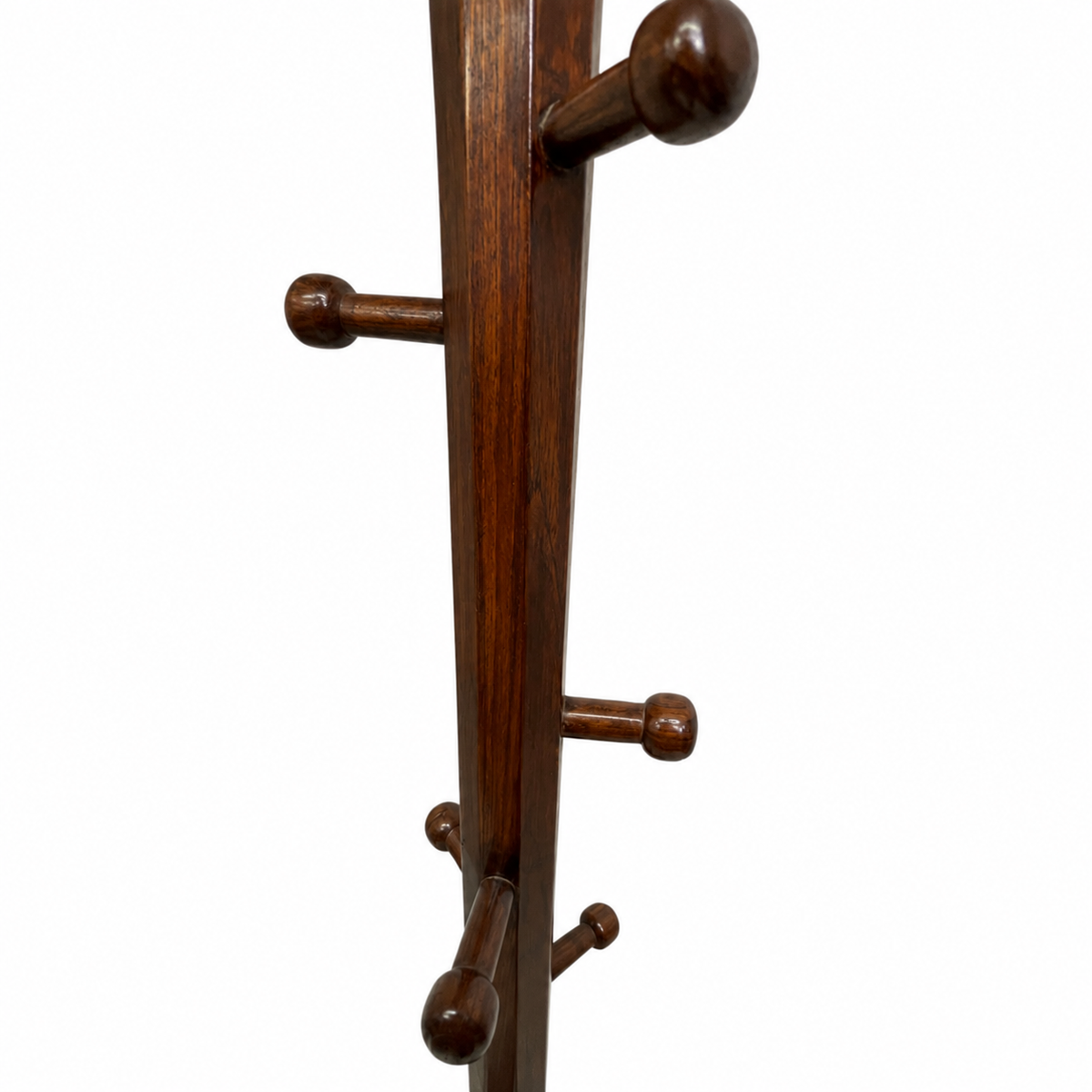 Aero Coat Stand